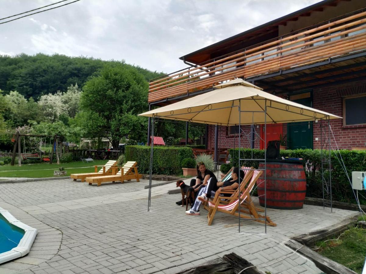 Country House Lozanjska Terasa Guest House Exterior foto